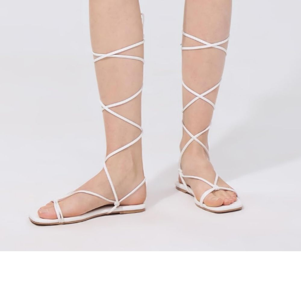 Women's White Gladiator Knee-High Sandals, Size 7.5, NWOT